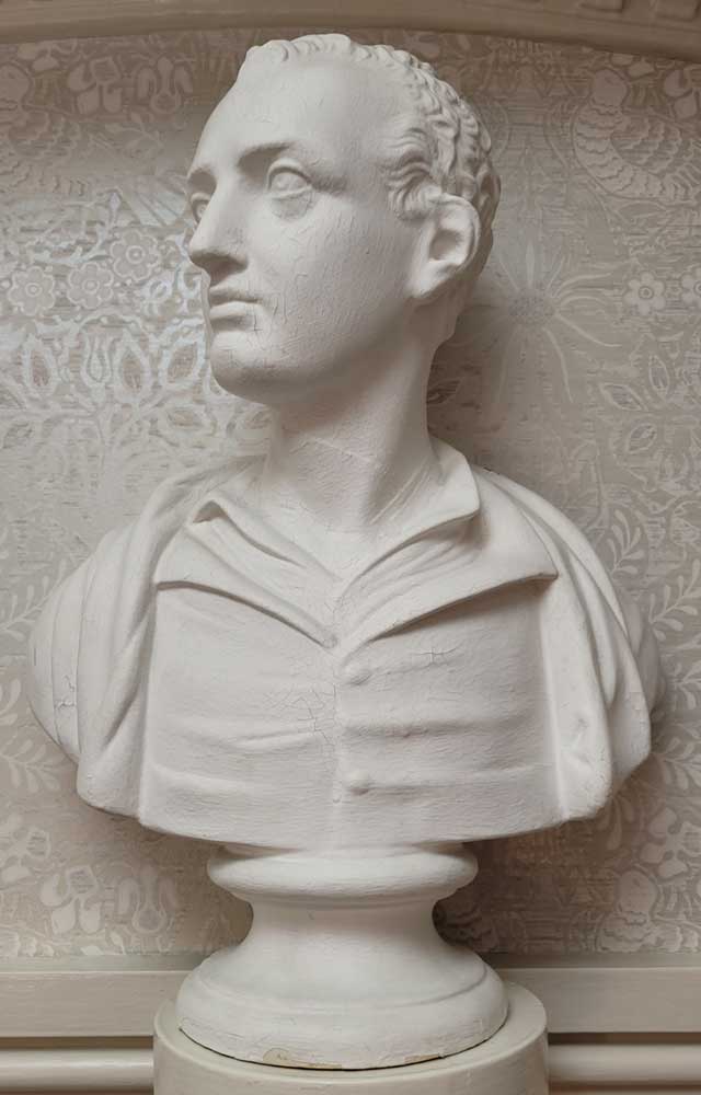 Bust of Lord Byron